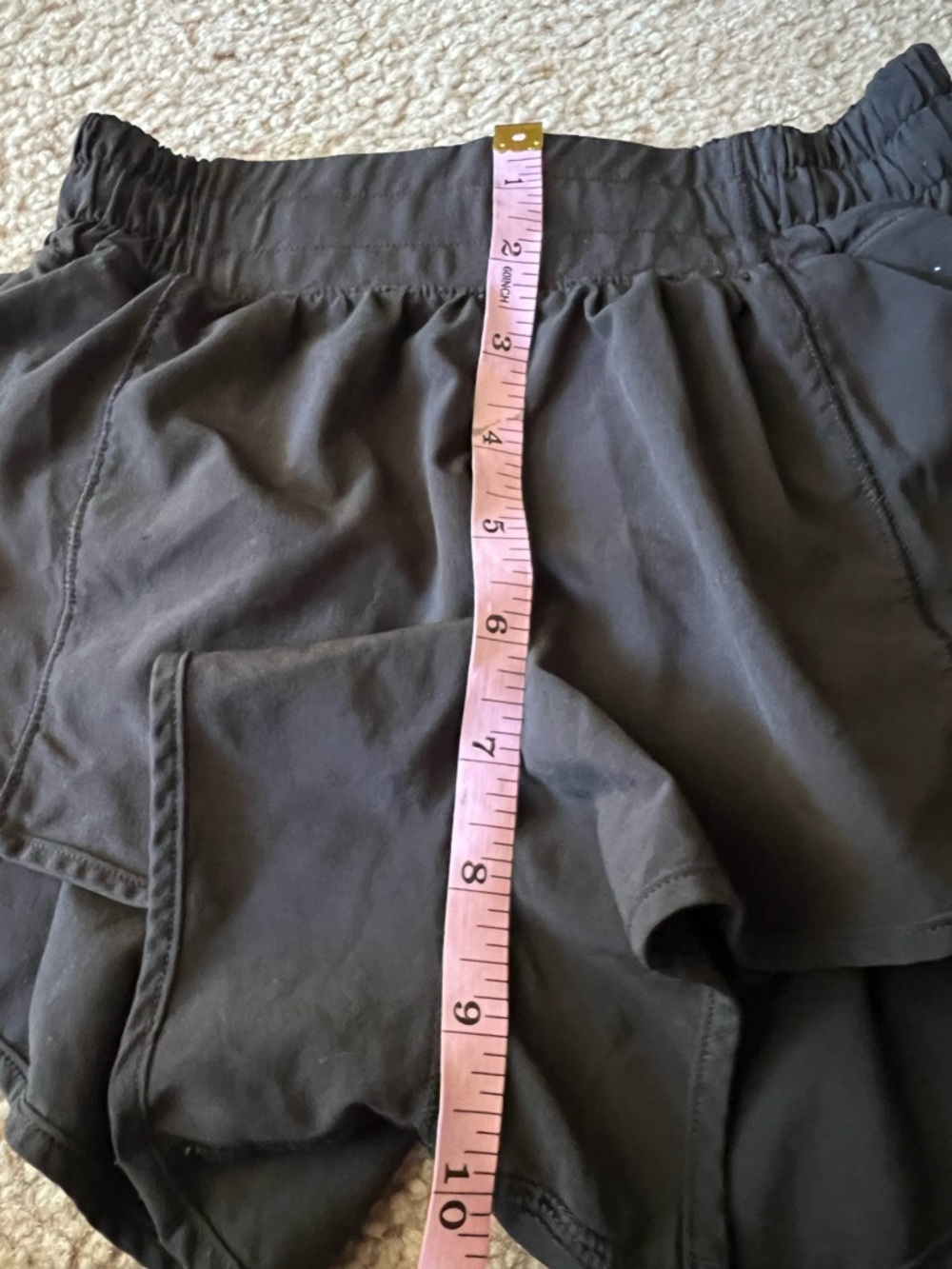 Lululemon Hotty Hot Short *High-Rise 2.5" *Black Sz 0 - Picture 9 of 9